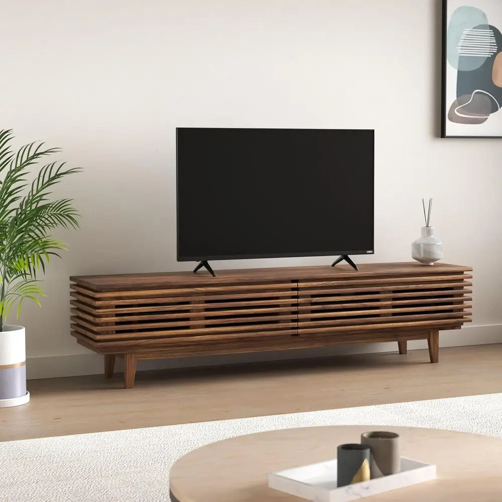 43-inch MQ6 Series 4K QLED HDR Smart TV w/Dolby Vision, Wii 6E, Bluetooth pe able, AMD reeSync & Alexa Compatibility, M43Q6M-K04